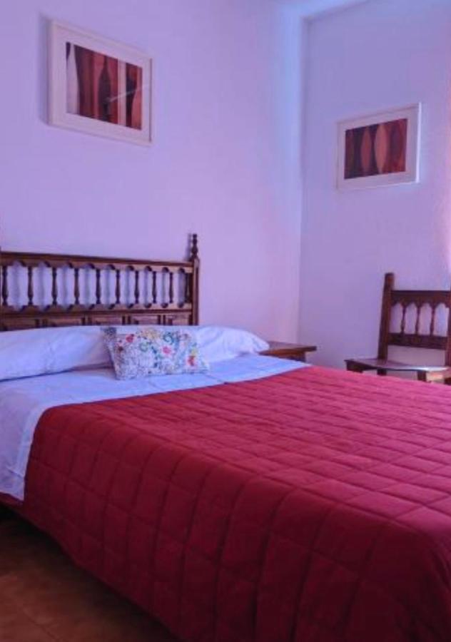 Hostal Casa Chore Hinojosa de Duero Exterior foto